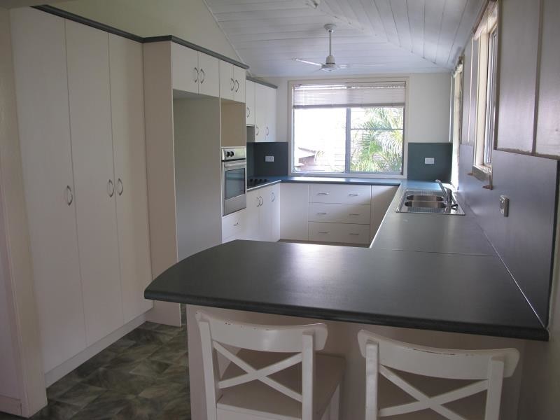 53 Woodville Street, Wandal QLD 4700